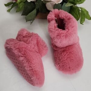 Plush Pink Fuzzy Slippers